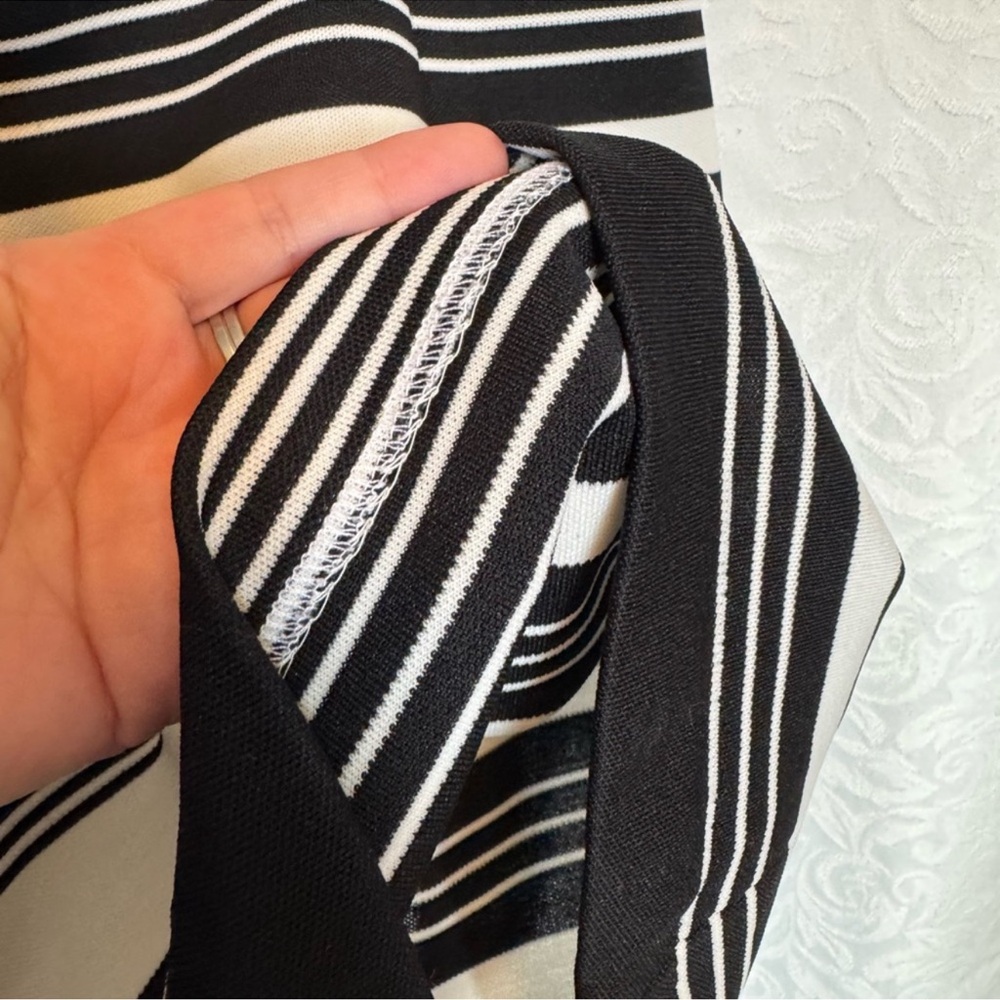 Striped Mini Dress - Picture 5 of 6